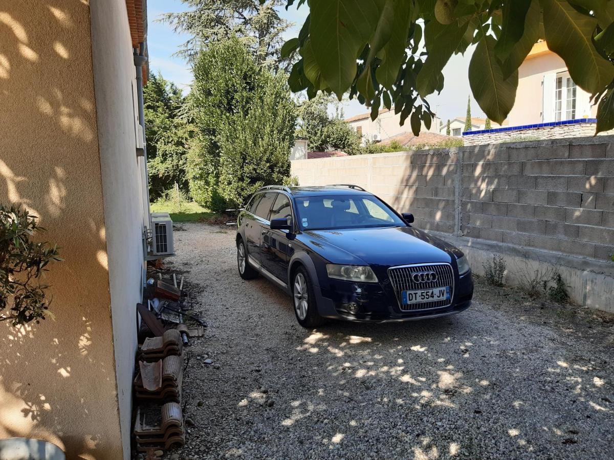 Villa " Les Bambous " , Jardin , Terrasse , Climatisation , Wifi , Parking Avignon Luaran gambar